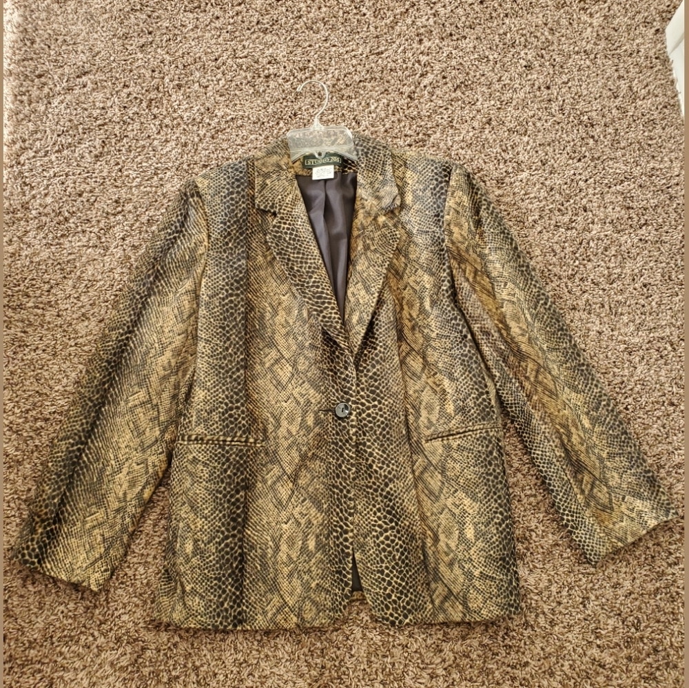 Studio 205 Leopard Print Collared Blazer